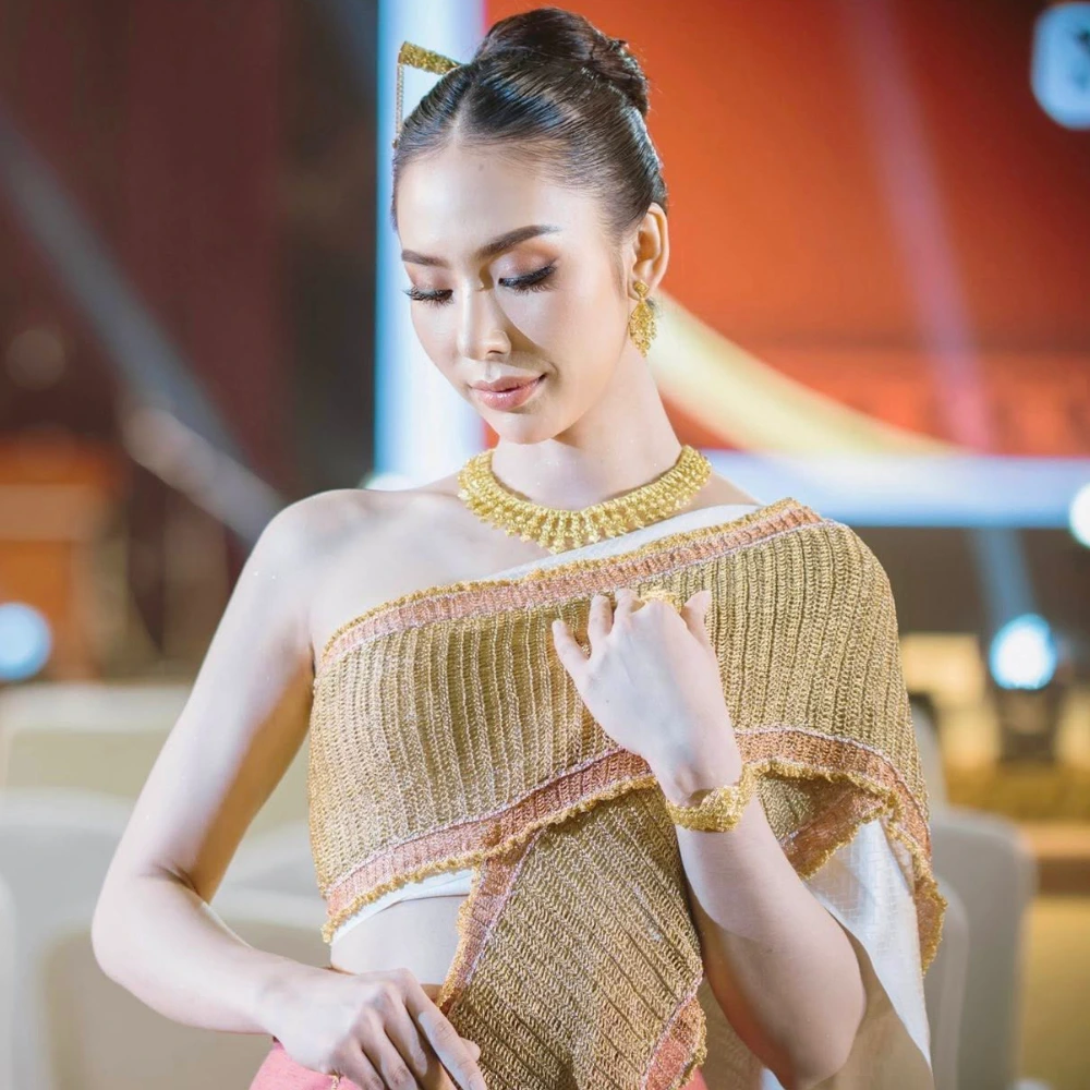 Chitphavan's textiles on model