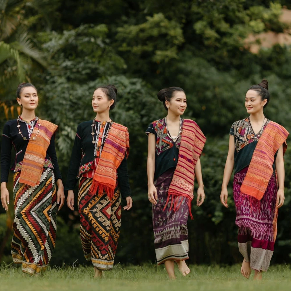 Chitphavan's textiles on model